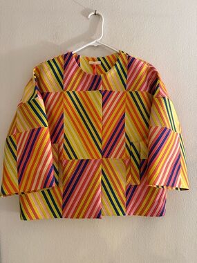 PAROSH Collarless Blazer